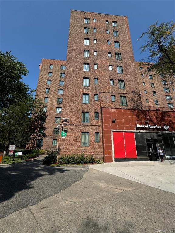 63 Metropolitan Oval 6e, Bronx, New York image 19