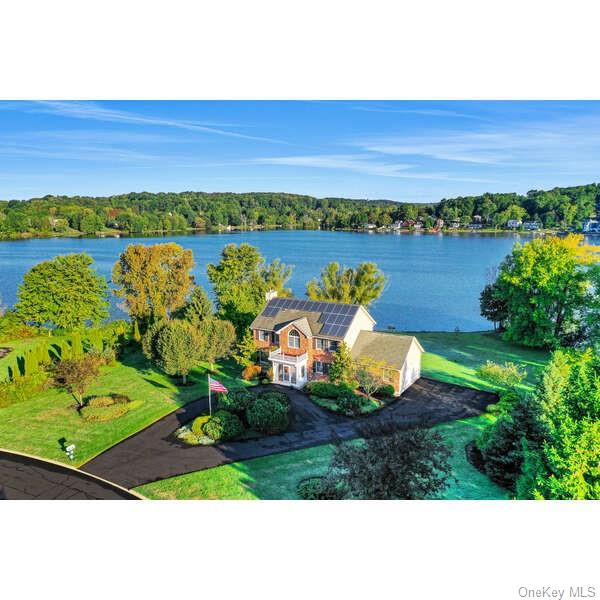 50 Waterview Terrace, New Windsor, New York image 1