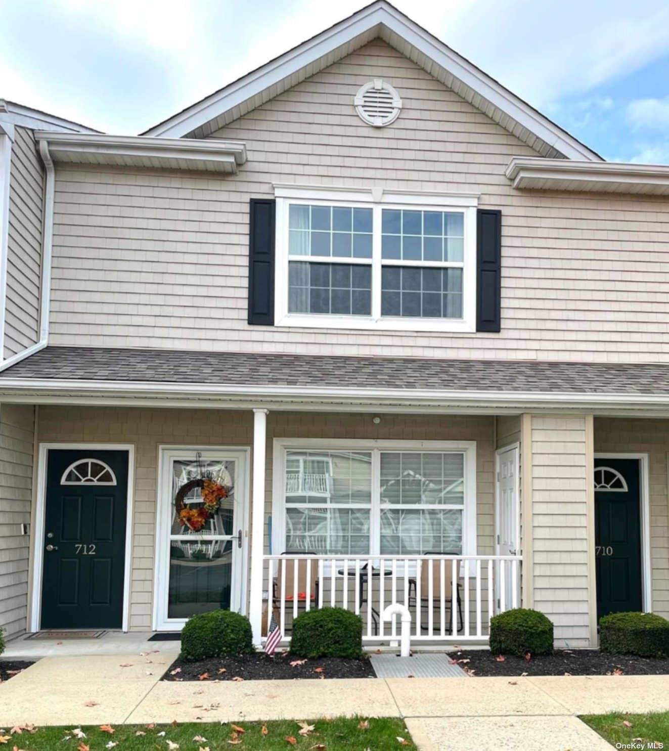 712 Willow Lane #712, Valley Stream, New York image 1