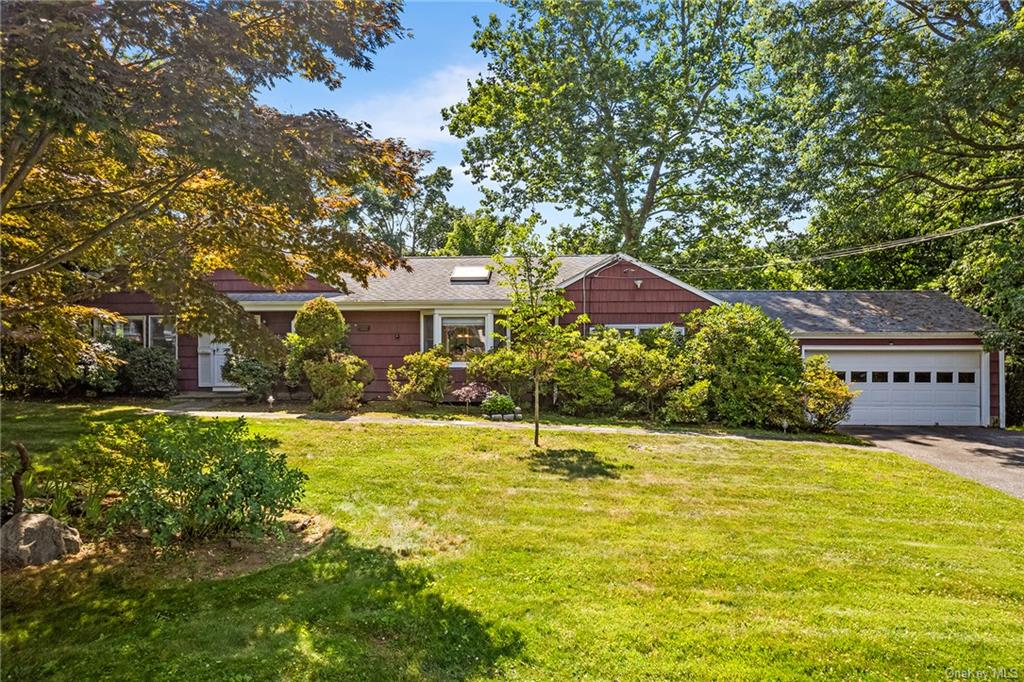 14 Old Orchard Road, Rye Brook, New York image 1