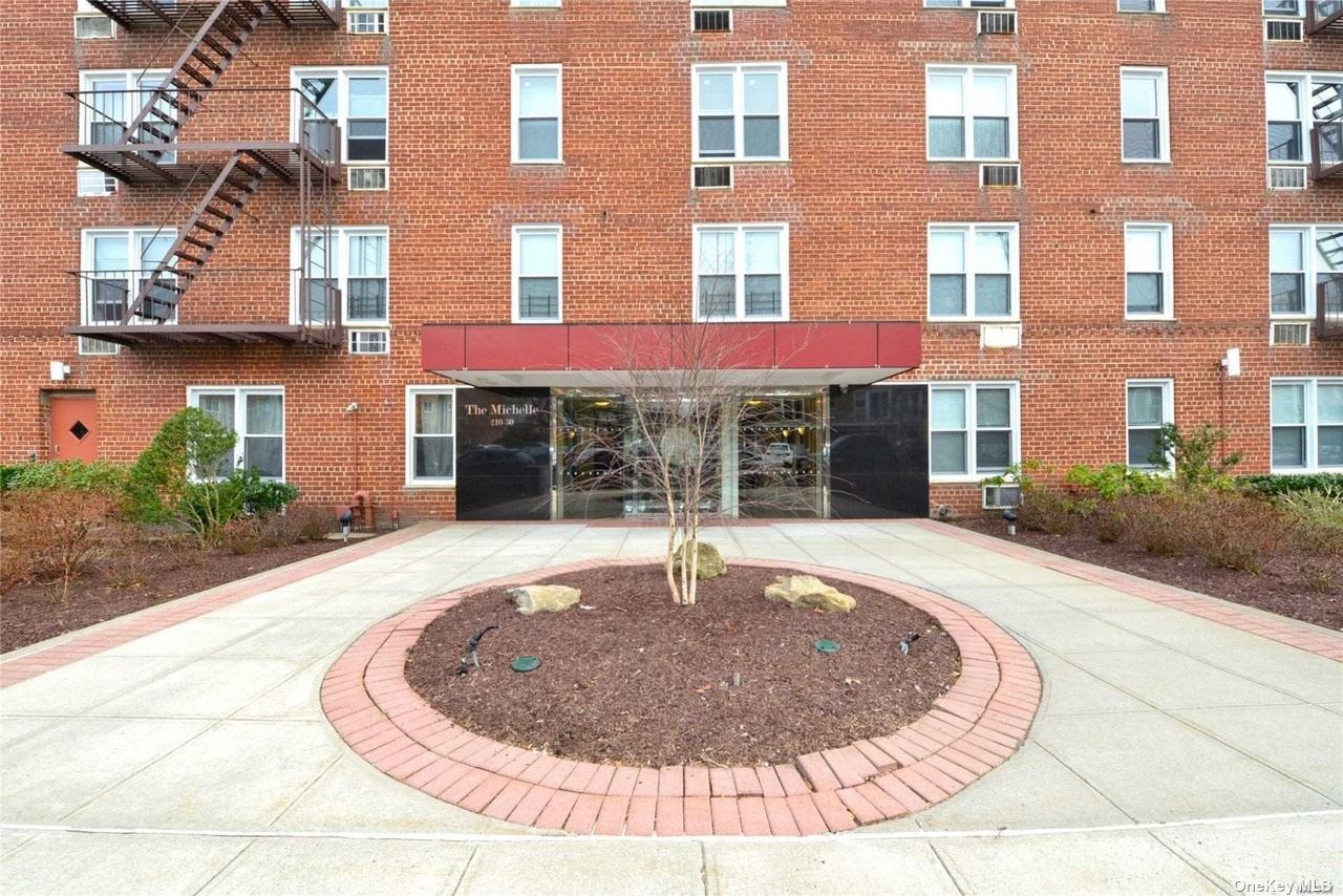 210-50 41 Avenue #1L, Bayside, New York image 1