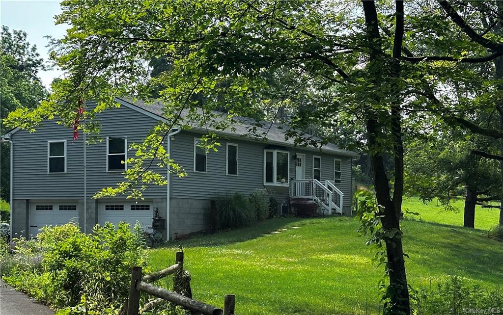 Property for Sale at 503 Rossway Road, Pleasant Valley, New York - Bedrooms: 3 
Bathrooms: 2 
Rooms: 7  - $425,000