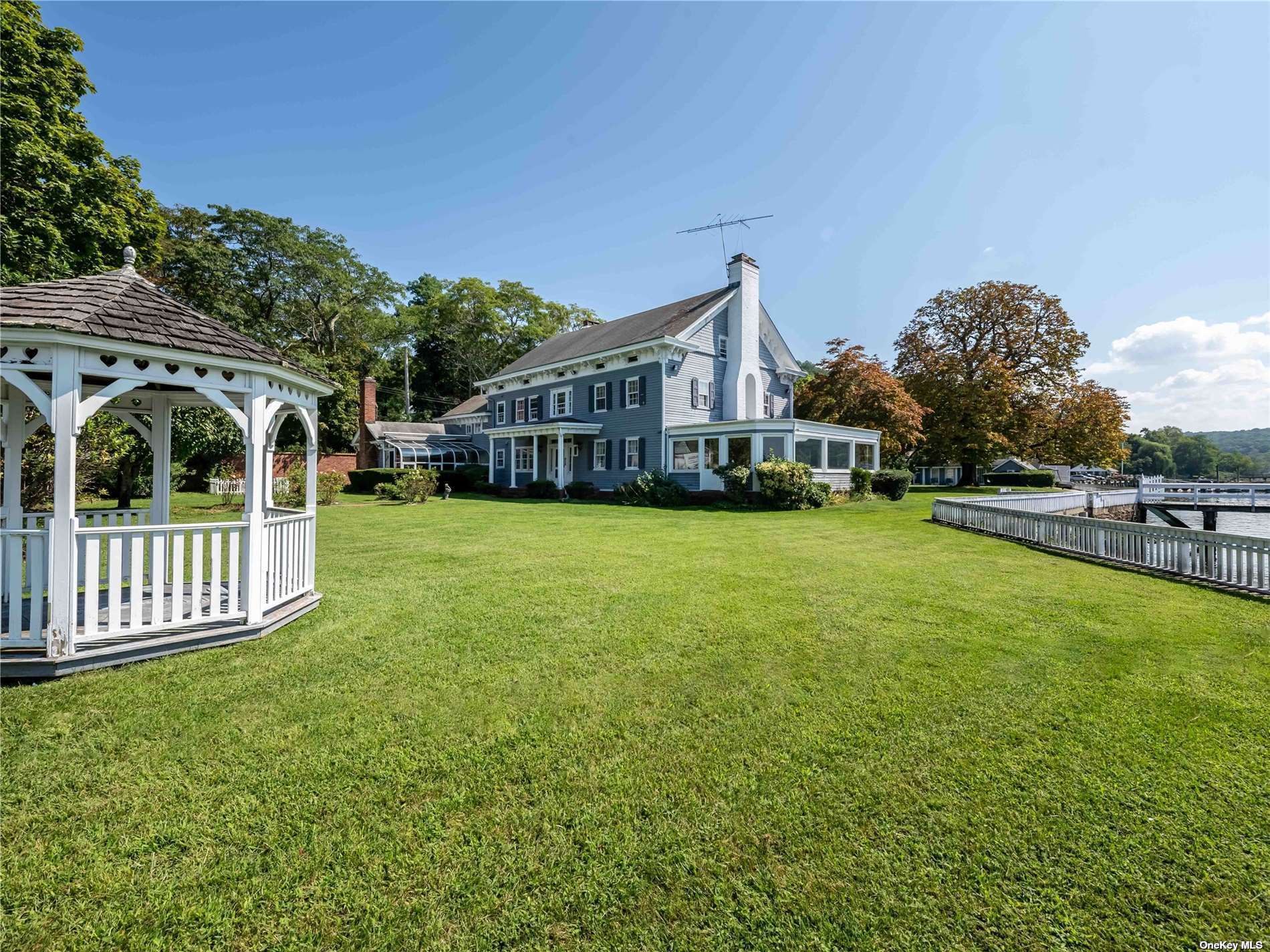 128 Harbor Road, Cold Spring Harbor, New York image 8