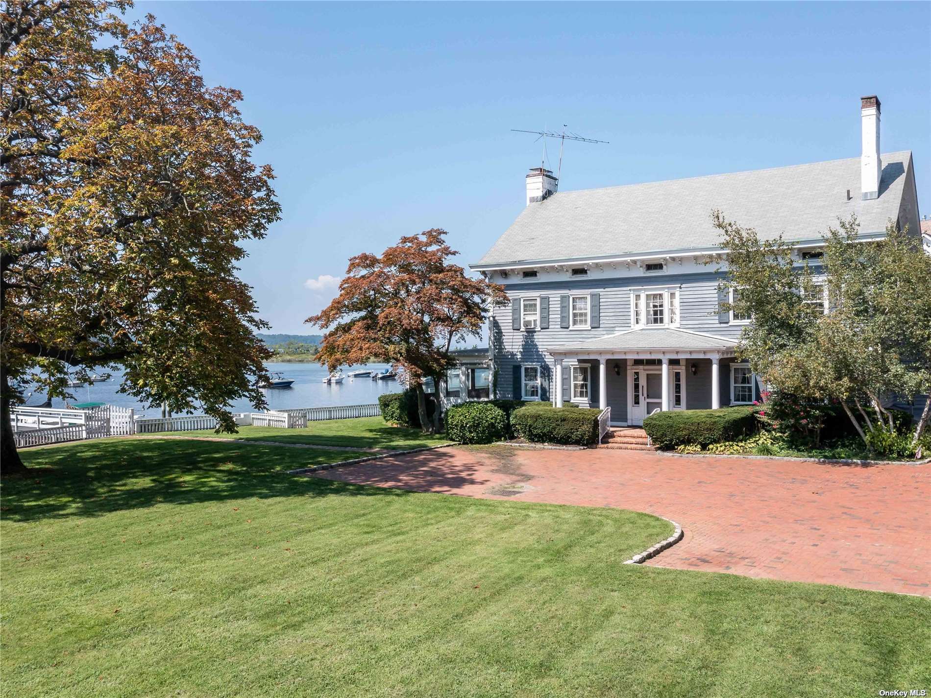 128 Harbor Road, Cold Spring Harbor, New York image 2