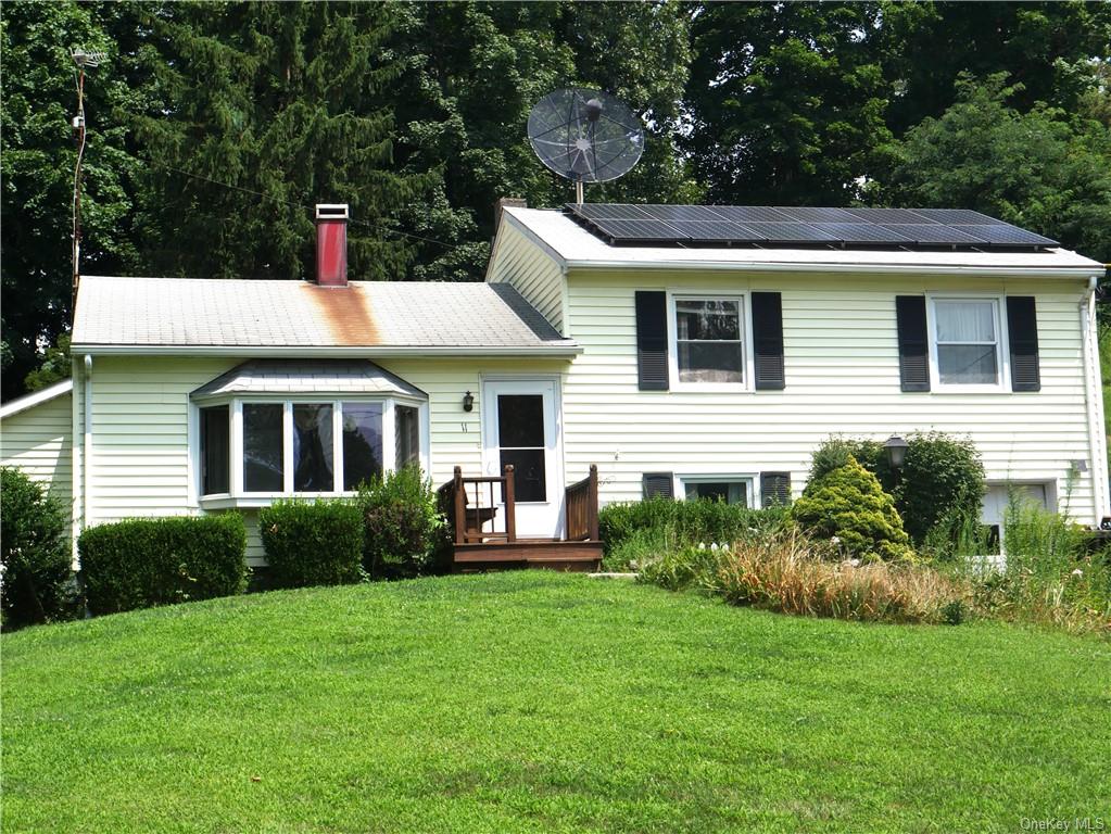 11 Dakin Road, Wappingers Falls, New York image 1