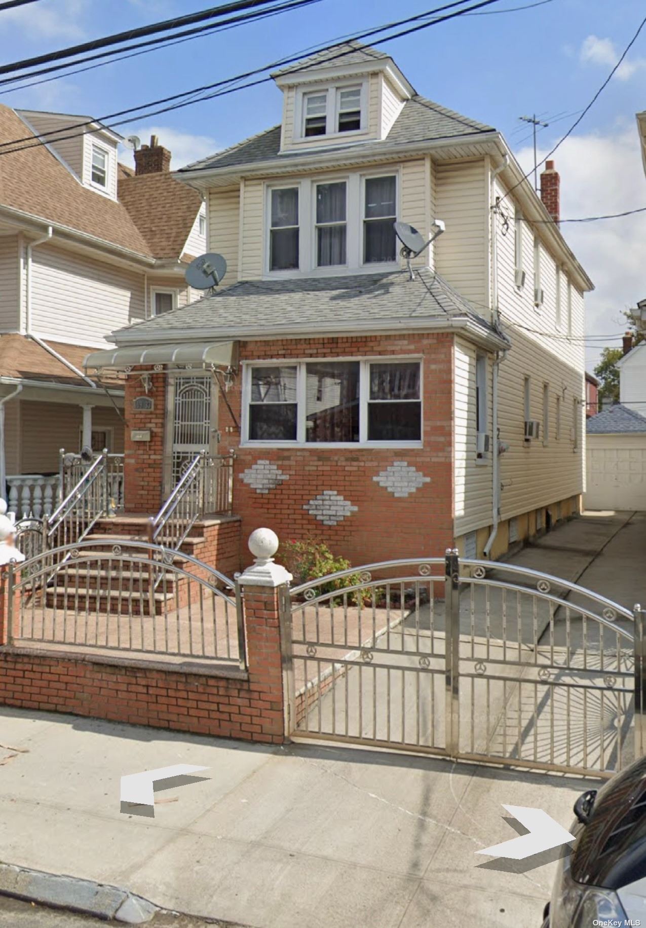 10933 118th Street, South Ozone Park, Queens, NY - 5 Bedrooms  
3 Bathrooms  
10 Rooms - 