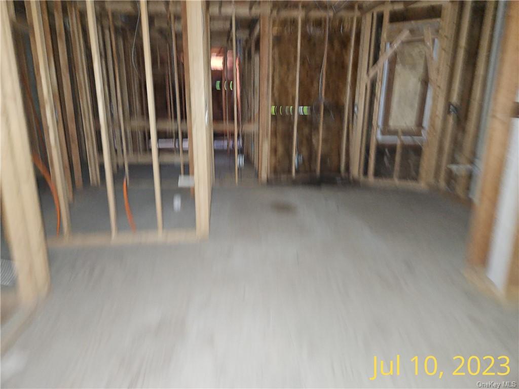 Photo 6 of 9 of 1719 Barnes Avenue house