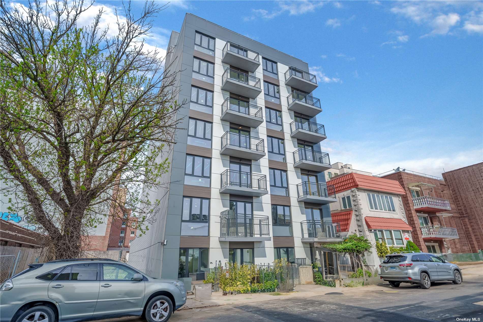 53rd Street 2D, Woodside, Queens, NY - 1 Bedrooms  
1 Bathrooms  
3 Rooms - 