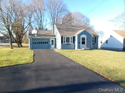 5 Caywood Road, Poughkeepsie, New York - 3 Bedrooms  
1 Bathrooms  
7 Rooms - 