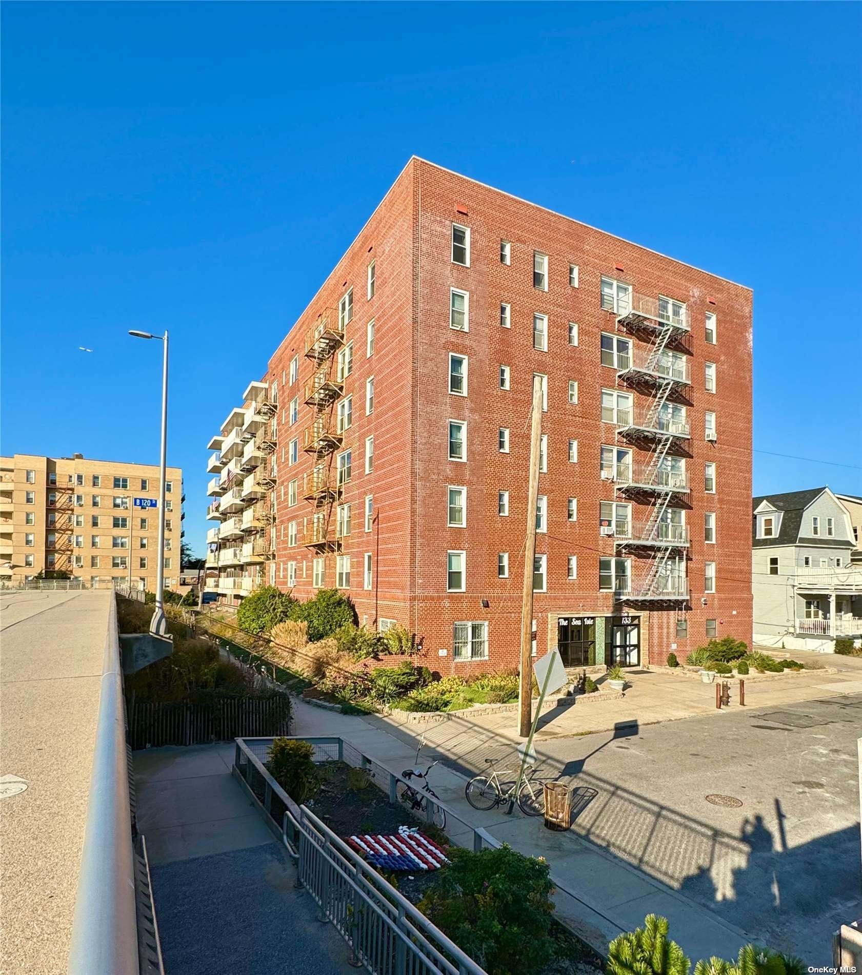 133 Beach 120 #3A, Rockaway Park, New York image 7