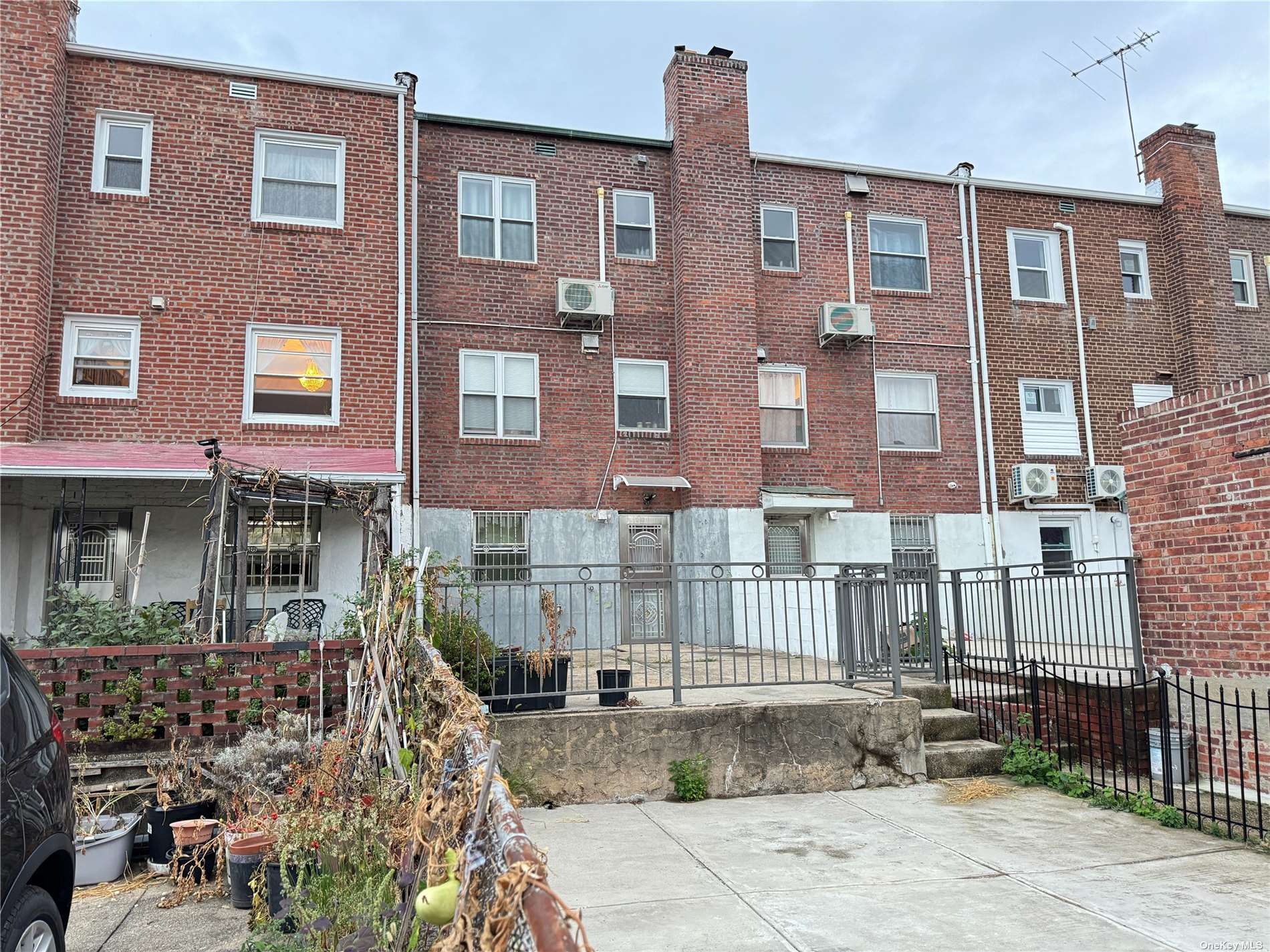 10-20 117th Street, College Point, New York image 11