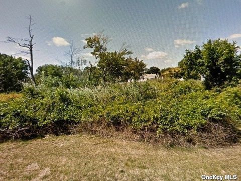 Vacant Land For Sale - 100 Austin<br/> Suffolk County, Copiague, NY 11726