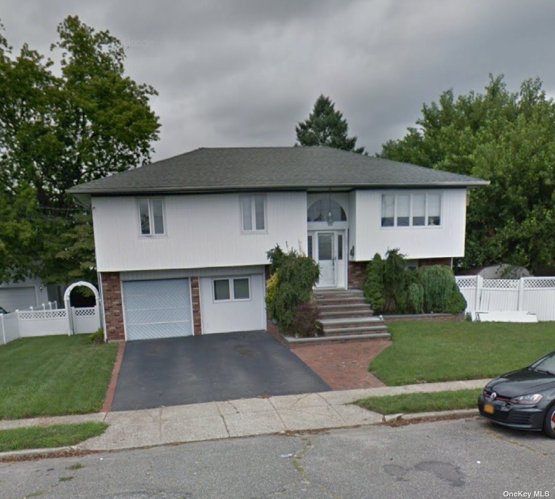 148 3rd Street, Hicksville, New York image 1