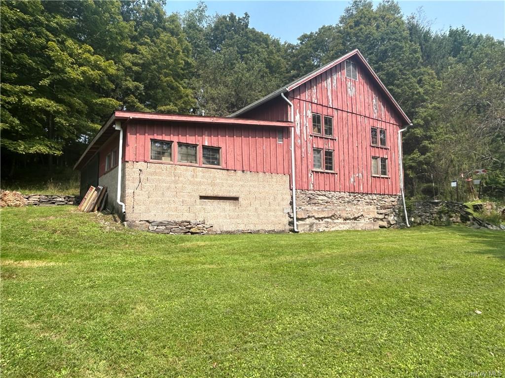 361 Beaver Lake Road, Livingston Manor, New York image 8