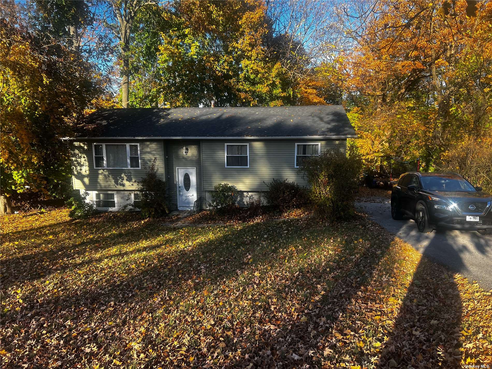 Property for Sale at 8 Van Wagner Road, Highland, New York - Bedrooms: 3 
Bathrooms: 1 
Rooms: 5  - $405,000