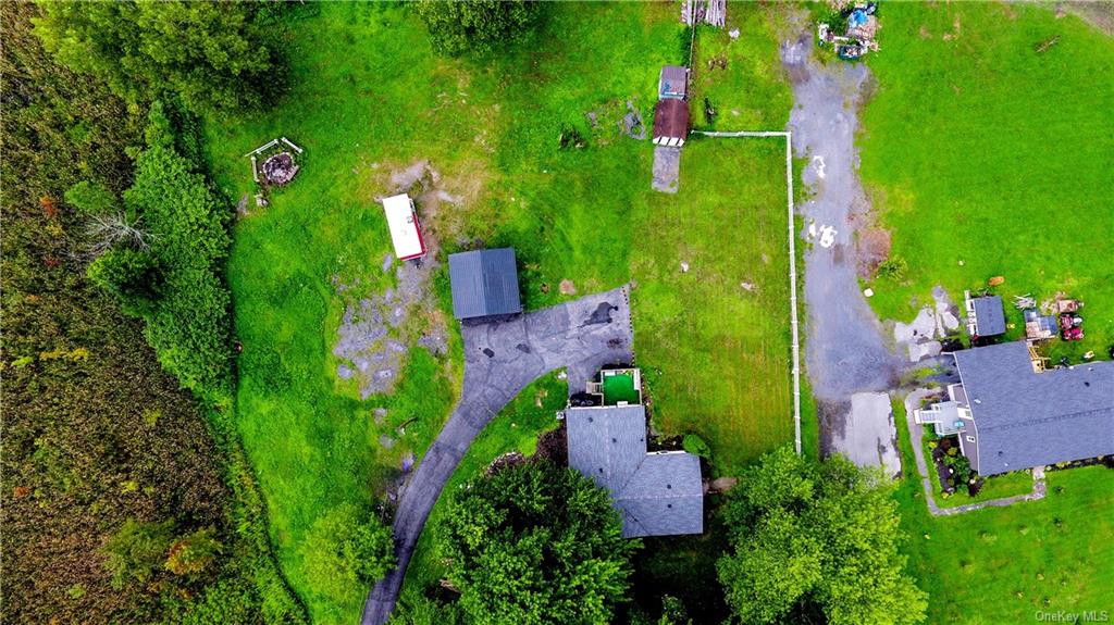 Photo 4 of 26 of 2424 State Route 17K mobile home