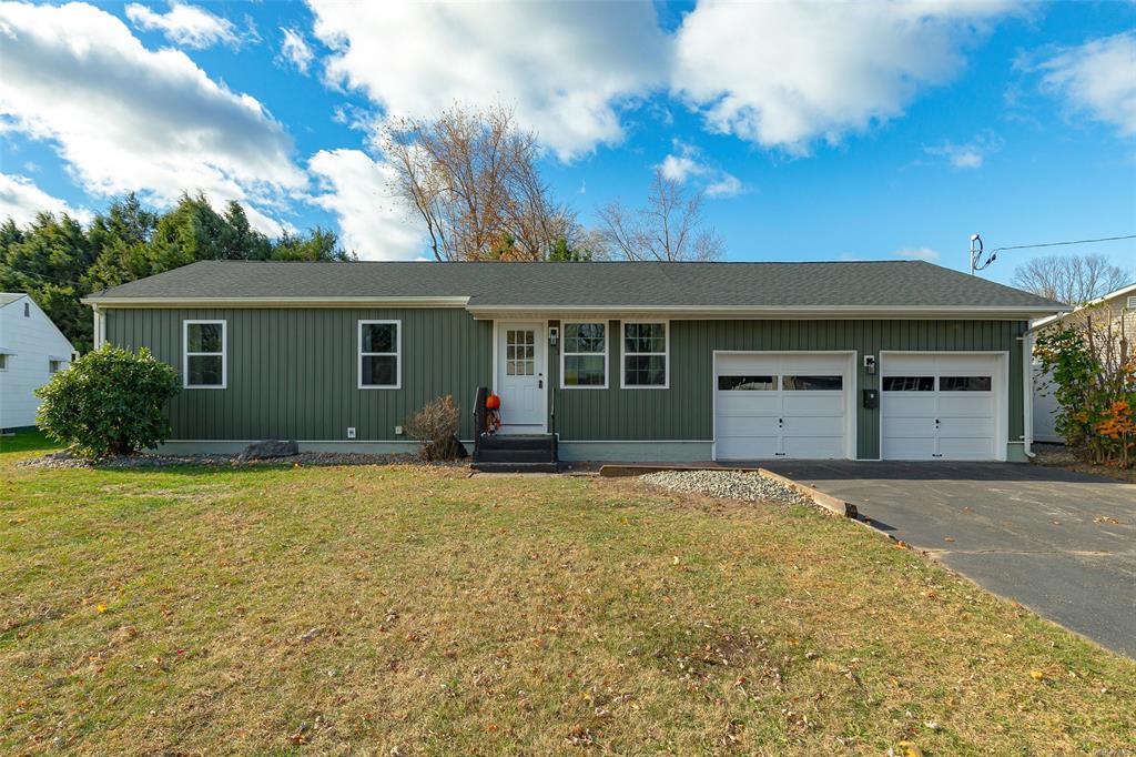 3 Kalina Drive, Saugerties, New York - 3 Bedrooms  
1 Bathrooms  
6 Rooms - 