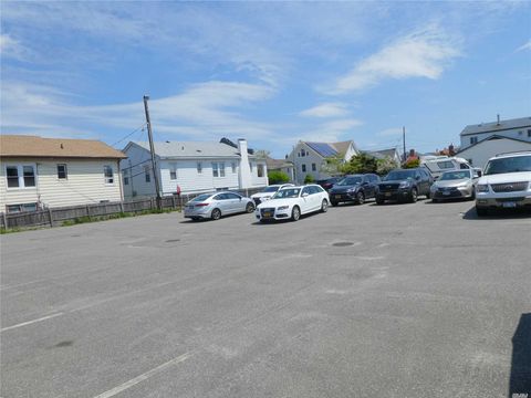741 E Broadway Long Beach NY 11561