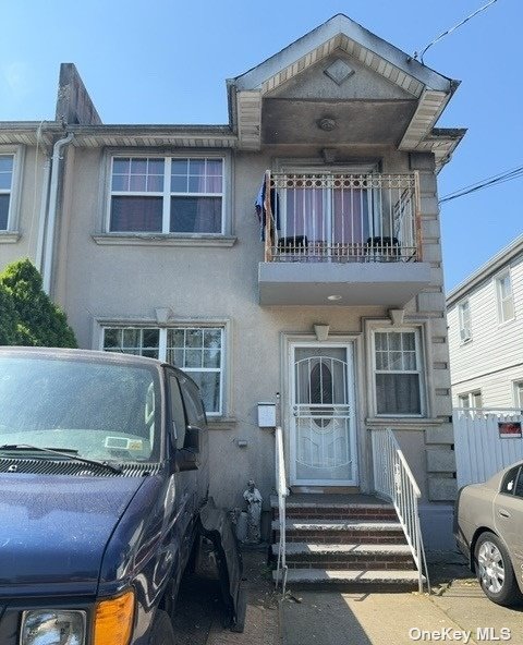 17926 142nd Avenue, Jamaica, Queens, NY - 5 Bedrooms  
2 Bathrooms  
10 Rooms - 