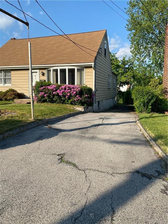 Photo 15 of 22 of 88 Westerly Street house