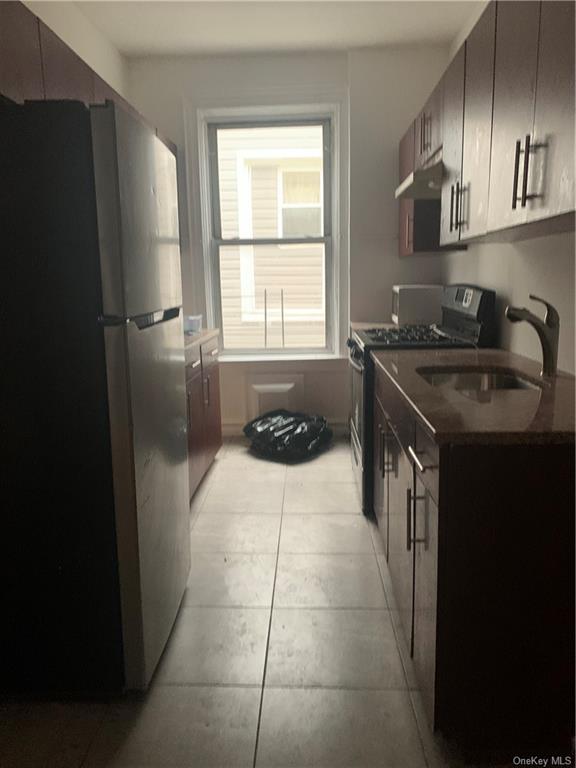 Property for Sale at 3214 Seymour Avenue, Bronx, New York - Bedrooms: 8 
Bathrooms: 2  - $879,000