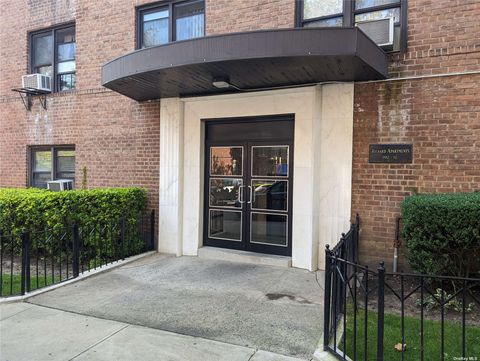 Homes For Sale - 102-12 65 Avenue #C53<br/> Rego Park, NY 11374
