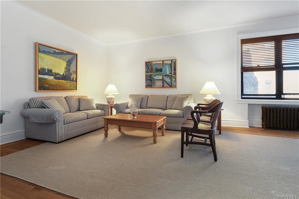 143 Garth Road #4F, Scarsdale, New York image 3