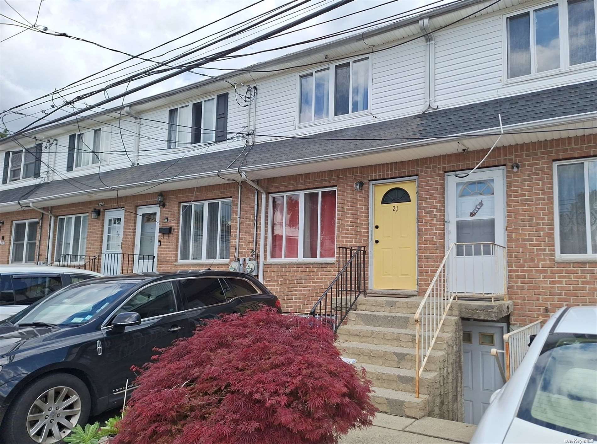 21 Spirit Lane, Staten Island, New York image 2