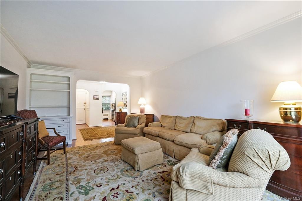 14 Alden Place #1, Bronxville, New York image 5