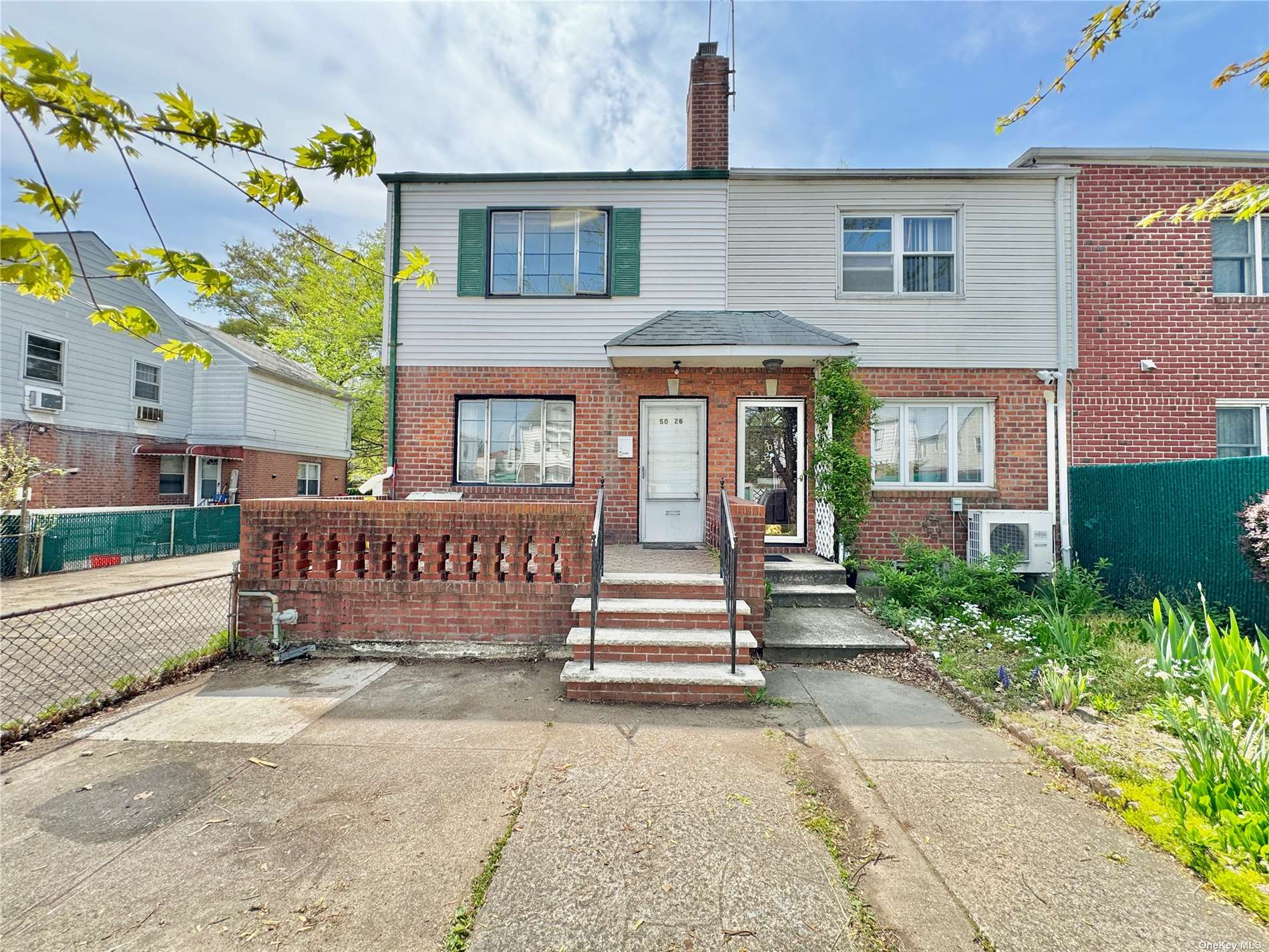 Property for Sale at 5026 184th Street, Fresh Meadows, Queens, NY - Bedrooms: 4 
Bathrooms: 2 
Rooms: 11  - $895,000