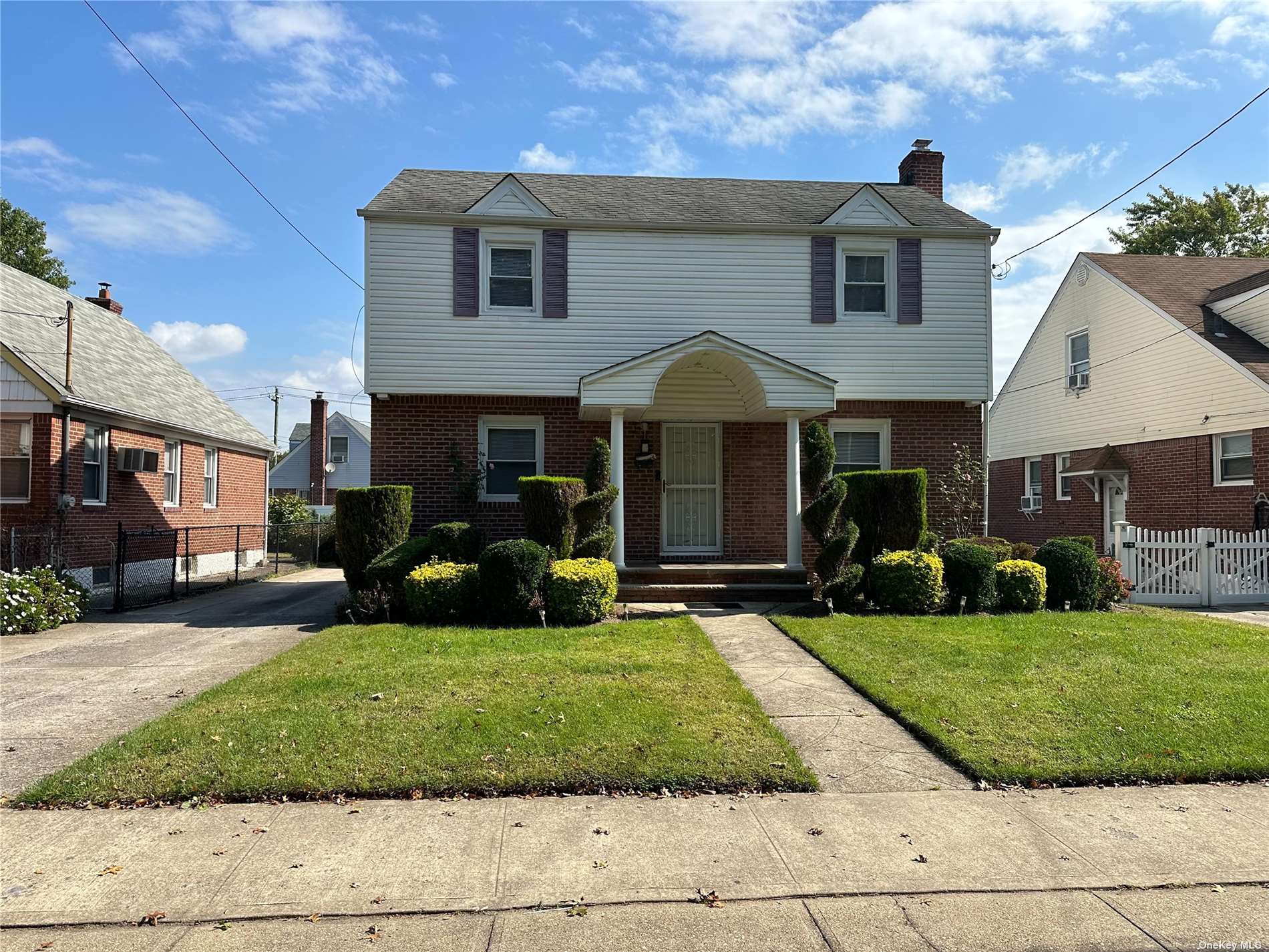 115-39 Parkway Drive, Elmont, New York image 12