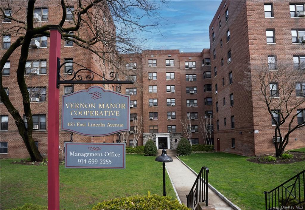 465 E Lincoln Avenue #421, Mount Vernon, New York image 2