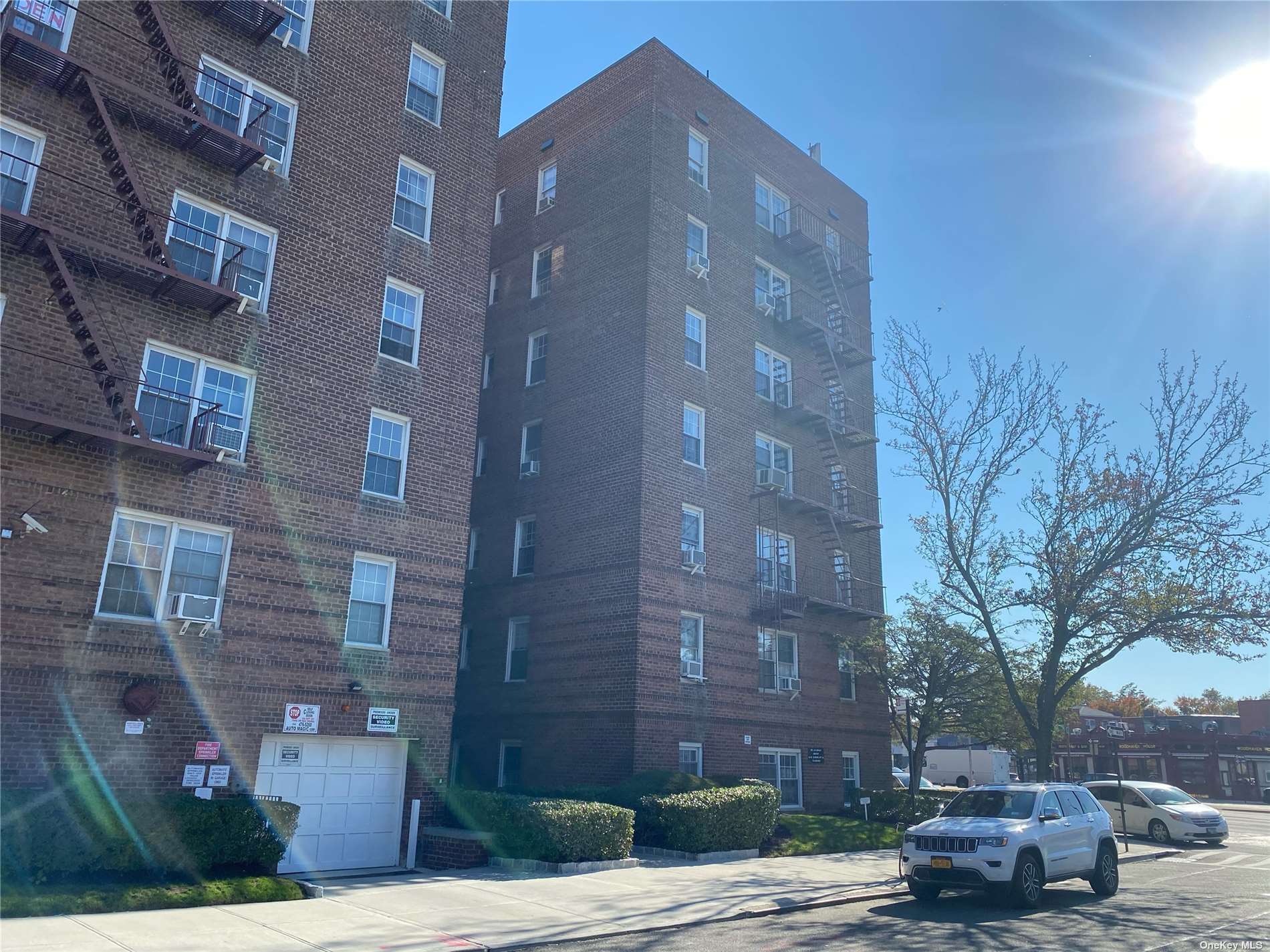 85-04 63 Drive #6E, Rego Park, New York image 4