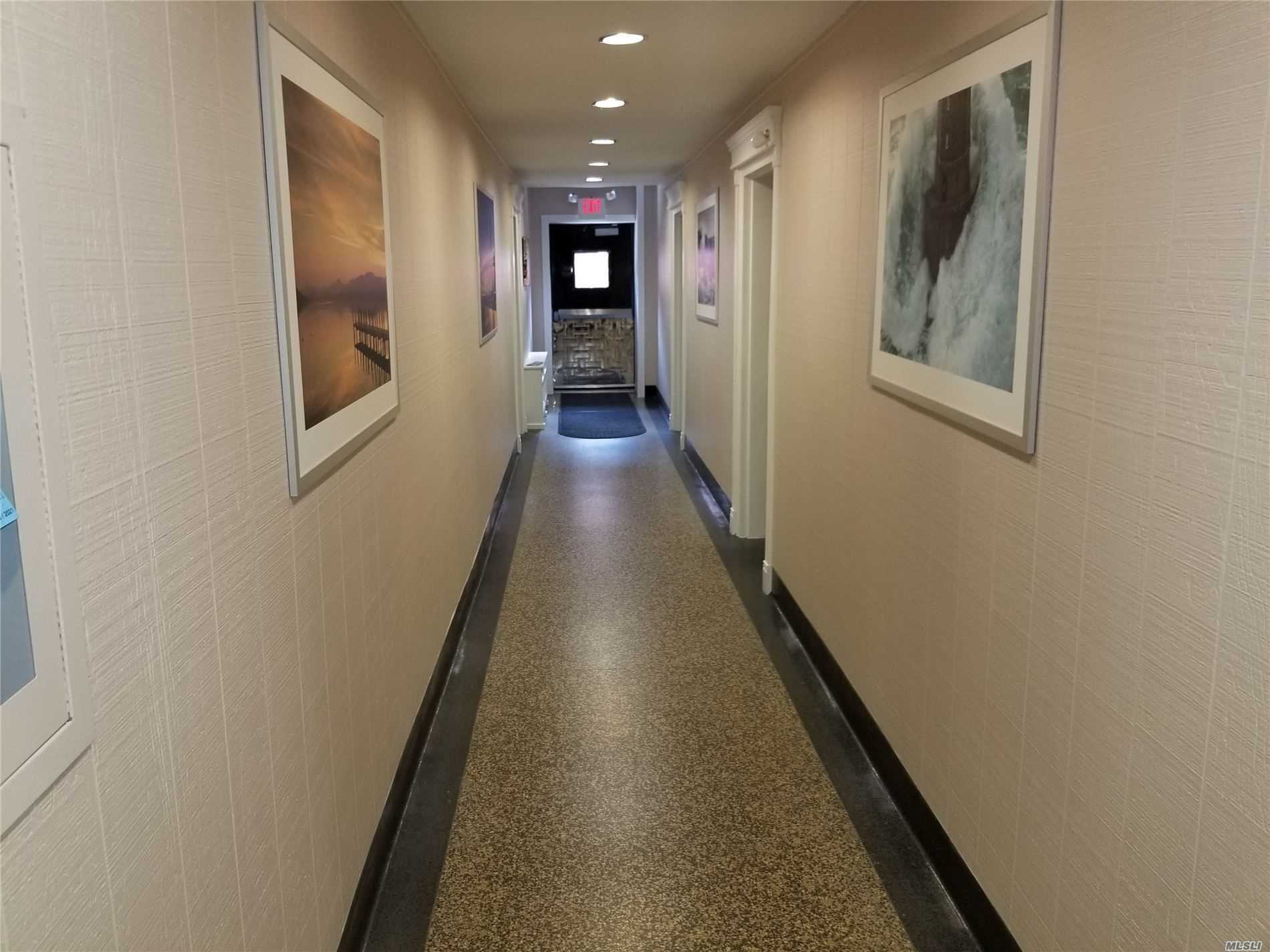 Levittown, New York 11756, United States, ,Residential,Active,29450