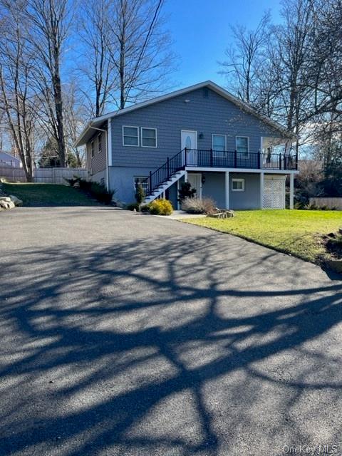 7 Ferndale Rd  Rd, Brewster, New York - 3 Bedrooms  
2 Bathrooms  
6 Rooms - 