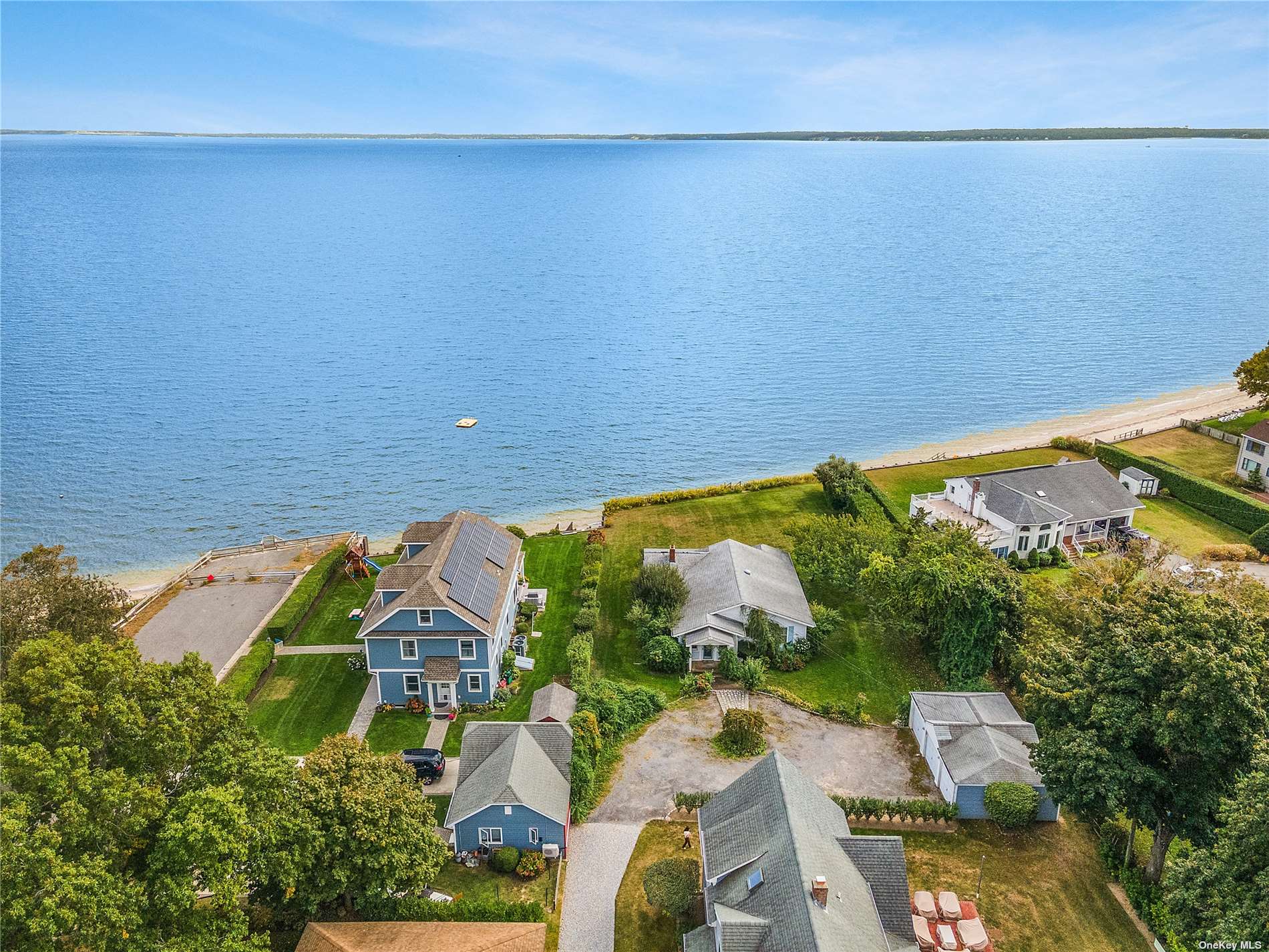 1653 Peconic Bay Boulevard, Laurel, New York image 18