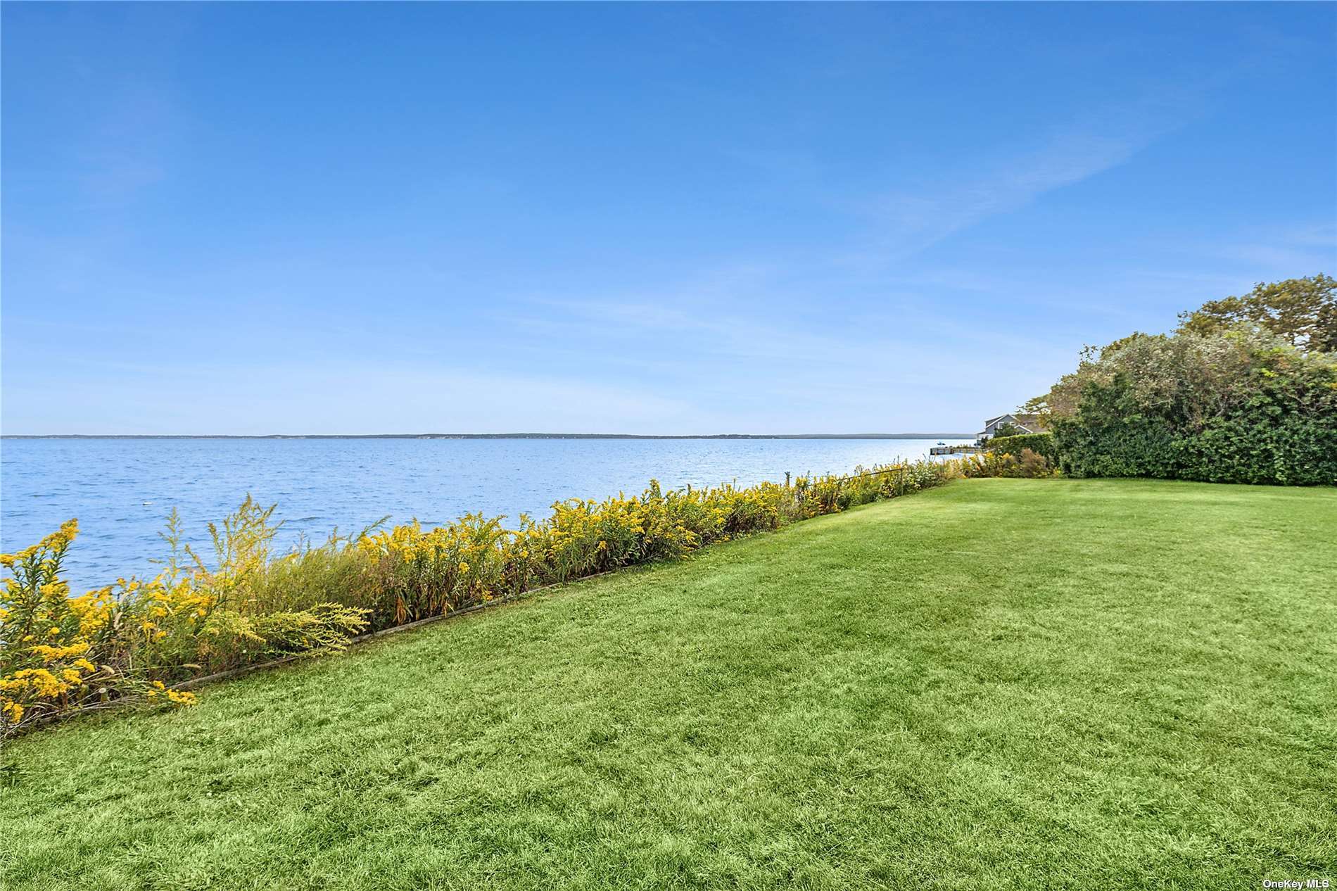 1653 Peconic Bay Boulevard, Laurel, New York image 4