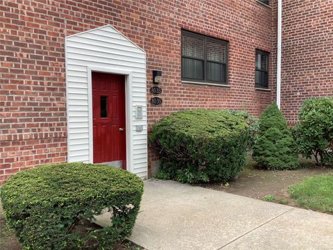 Homes For Sale - 80-35 Shore Parkway Pkwy #274<br/> Howard Beach, NY 11414