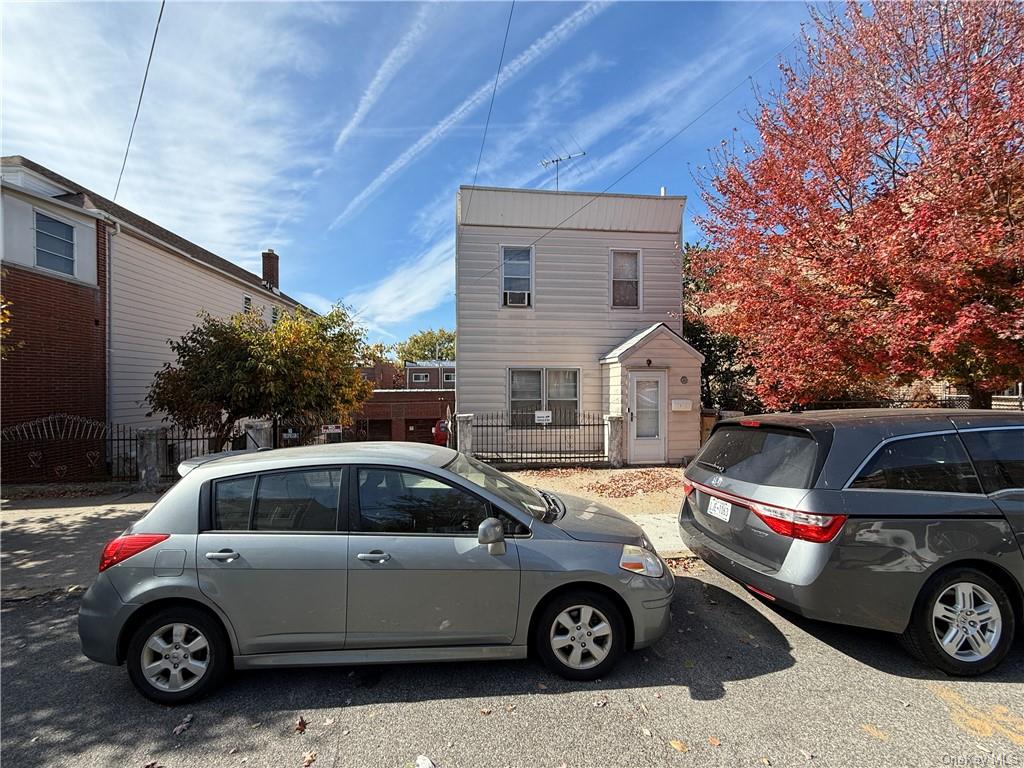 1933 Pilgrim Avenue, Bronx, New York - 2 Bedrooms  
2 Bathrooms  
5 Rooms - 