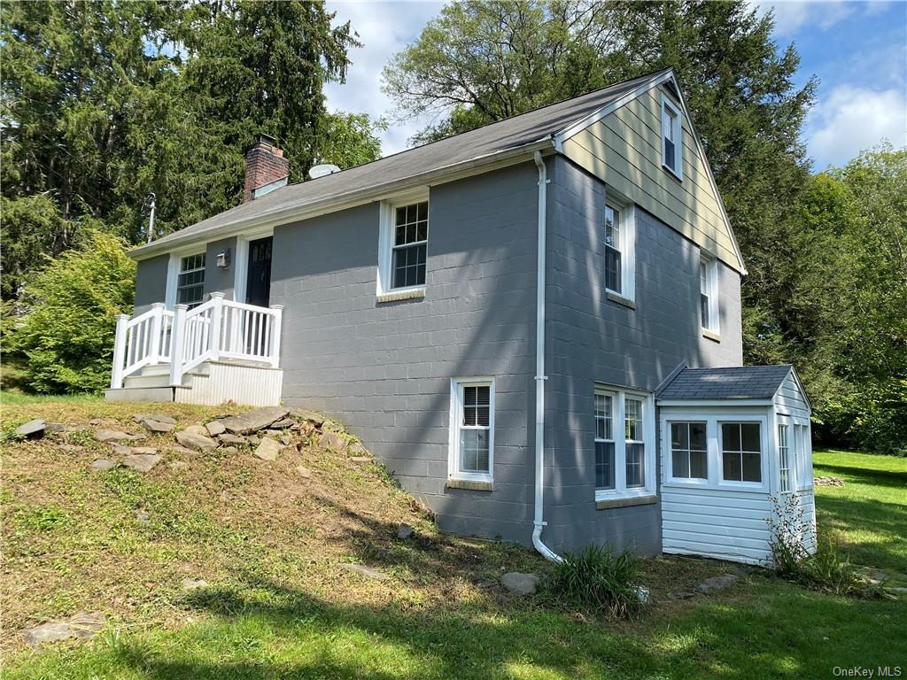 View Rhinebeck, NY 12572 house