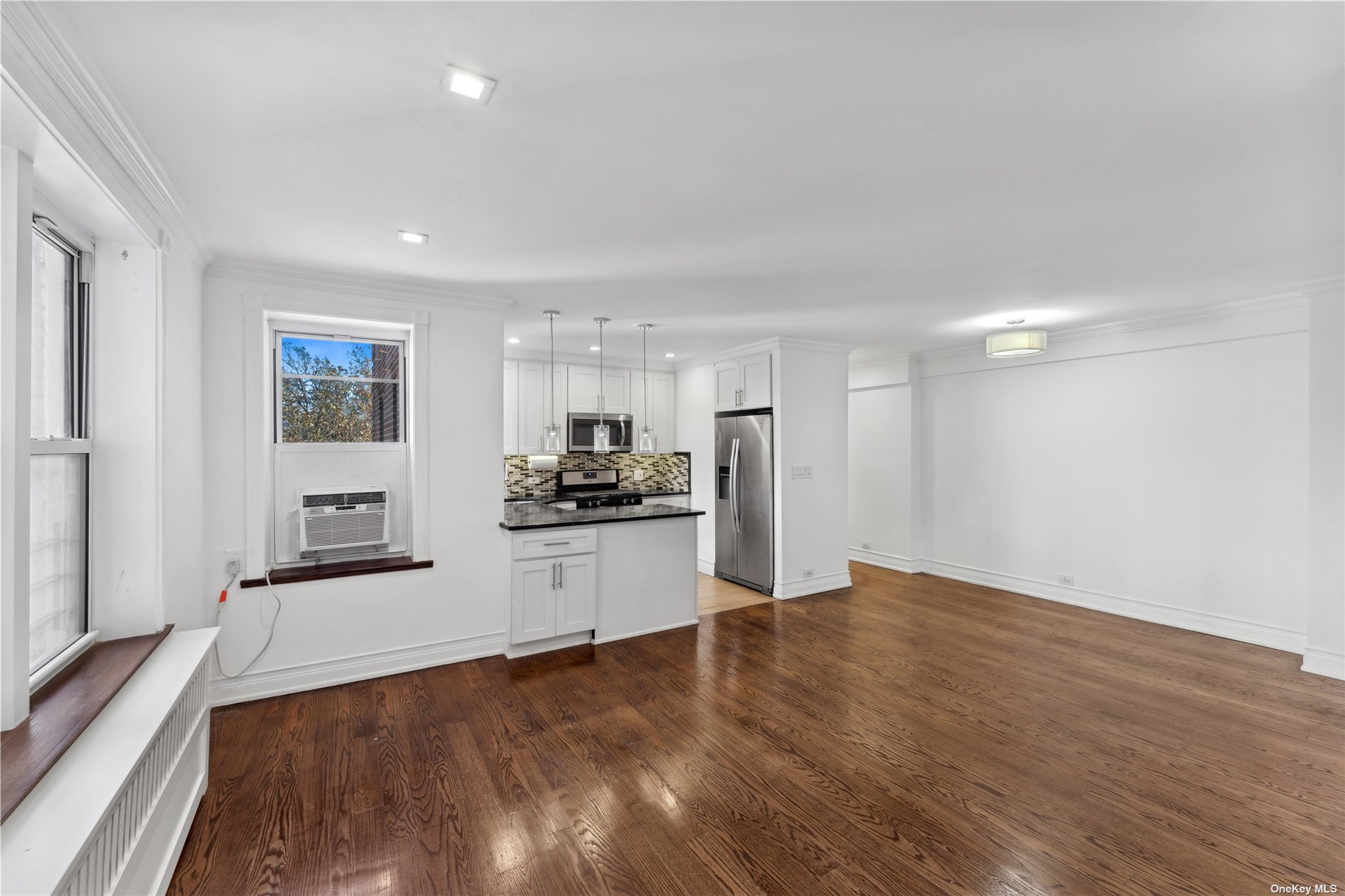 72-81 113th Street #5D, Forest Hills, New York image 4