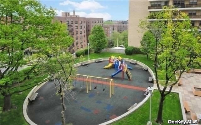 102-10 66th Road Rd #8C, Forest Hills, New York image 16