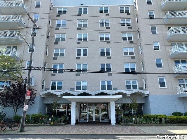 522 Shore Road #2EE, Long Beach, New York image 2