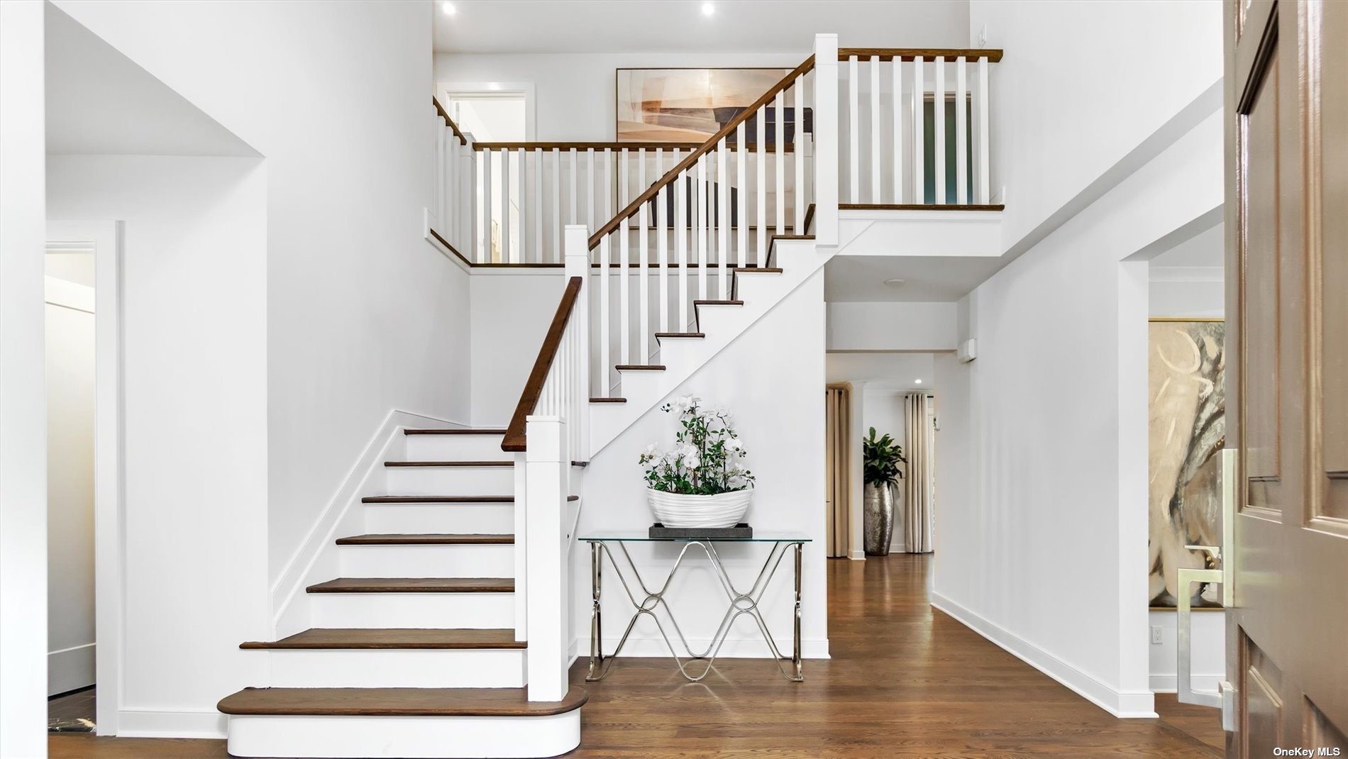 77 Linden Lane