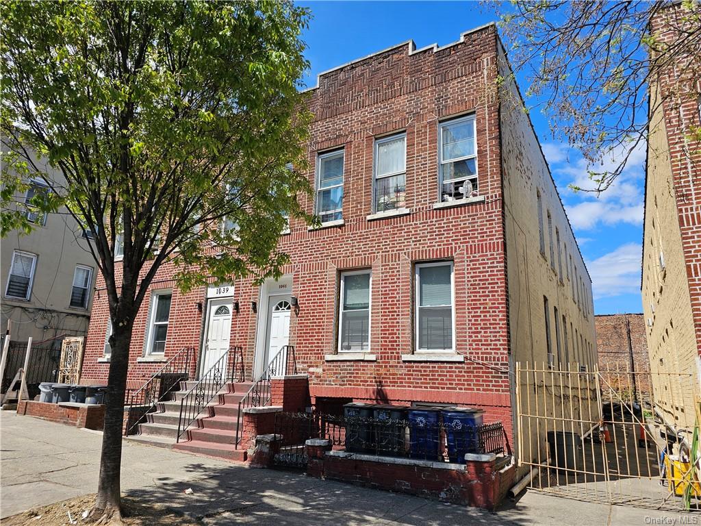 Property for Sale at 1041 Lowell Street, Bronx, New York - Bedrooms: 8 
Bathrooms: 4  - $1,500,000