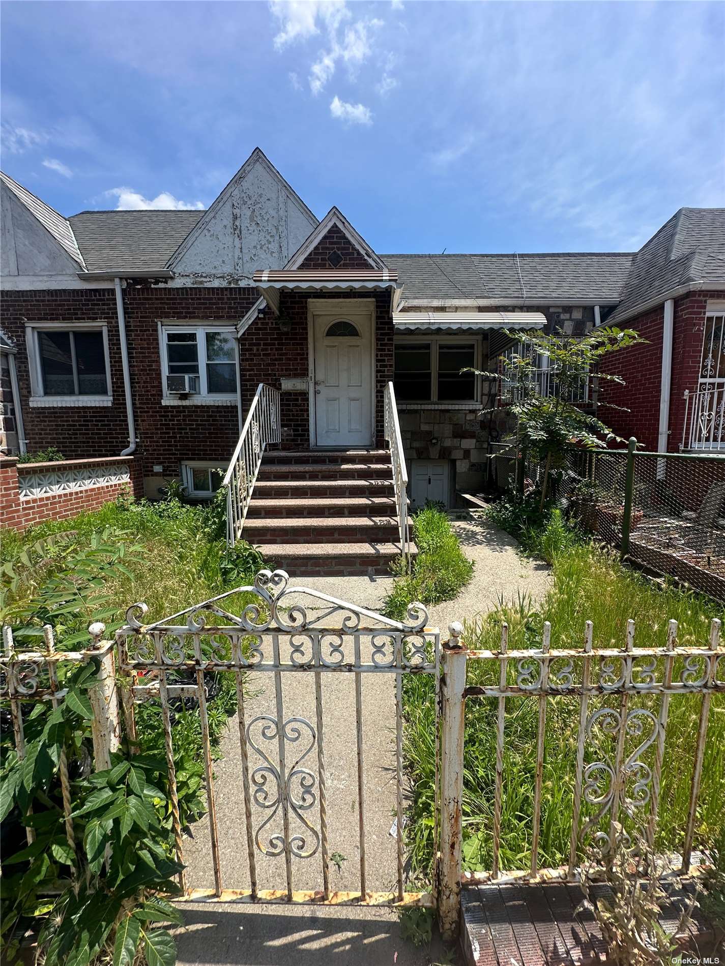 Property for Sale at 2537 89th Street, East Elmhurst, Queens, NY - Bedrooms: 2 
Bathrooms: 2 
Rooms: 5  - $752,400