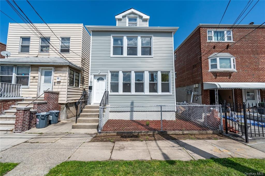 Property for Sale at 1326 Gillespie Avenue, Bronx, New York - Bedrooms: 6 
Bathrooms: 3  - $949,000