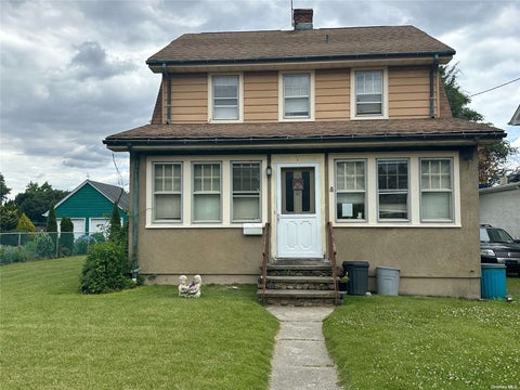 Homes For Sale - 7 Hayden Avenue<br/> Great Neck, NY 11024