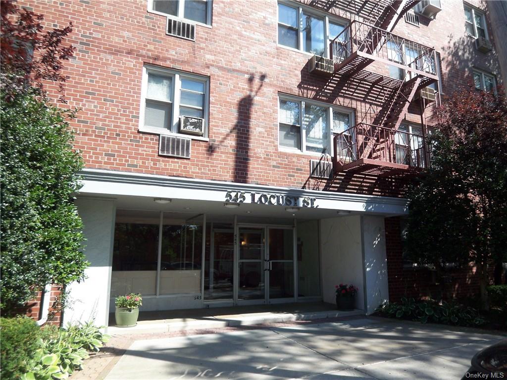 80 William Street #2L, Mount Vernon, New York image 2