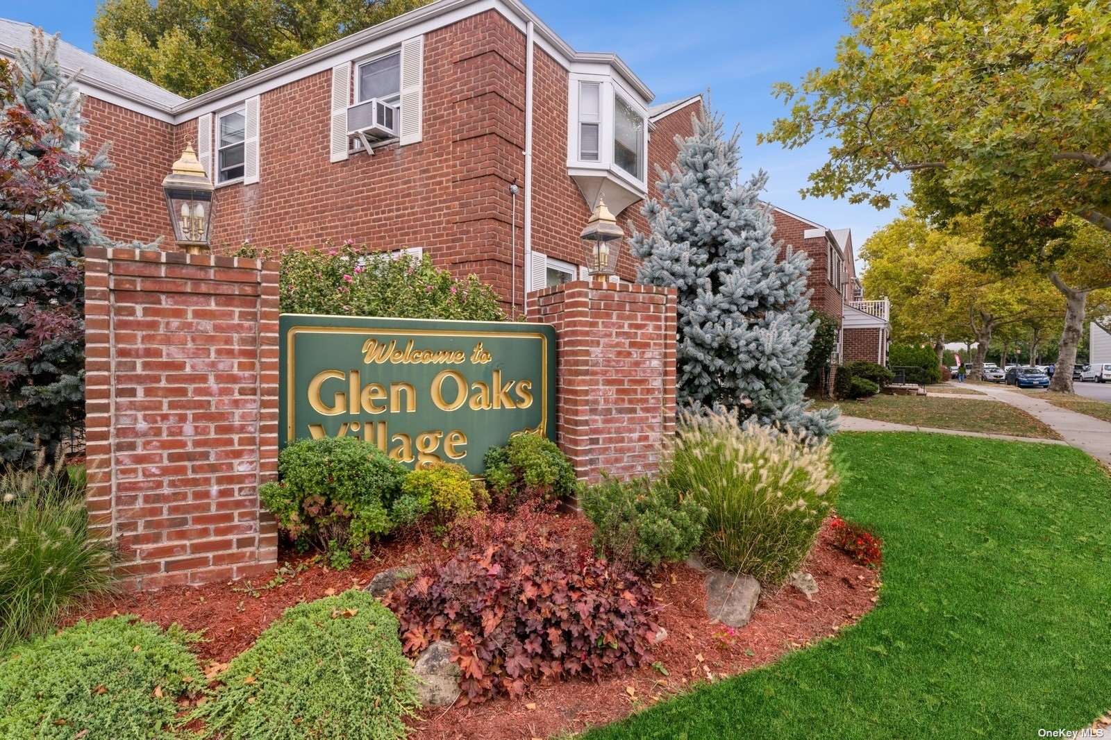 254-34 74th Avenue Ave #2, Glen Oaks, New York image 3